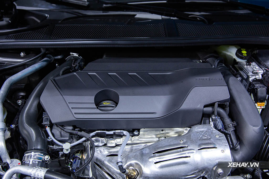 [Trải nghiệm nhanh] Peugeot 408: Xứng đáng ngôi vương "Xe đẹp nhất năm"
